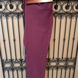 WHBM SLIM ANKLE PANTS